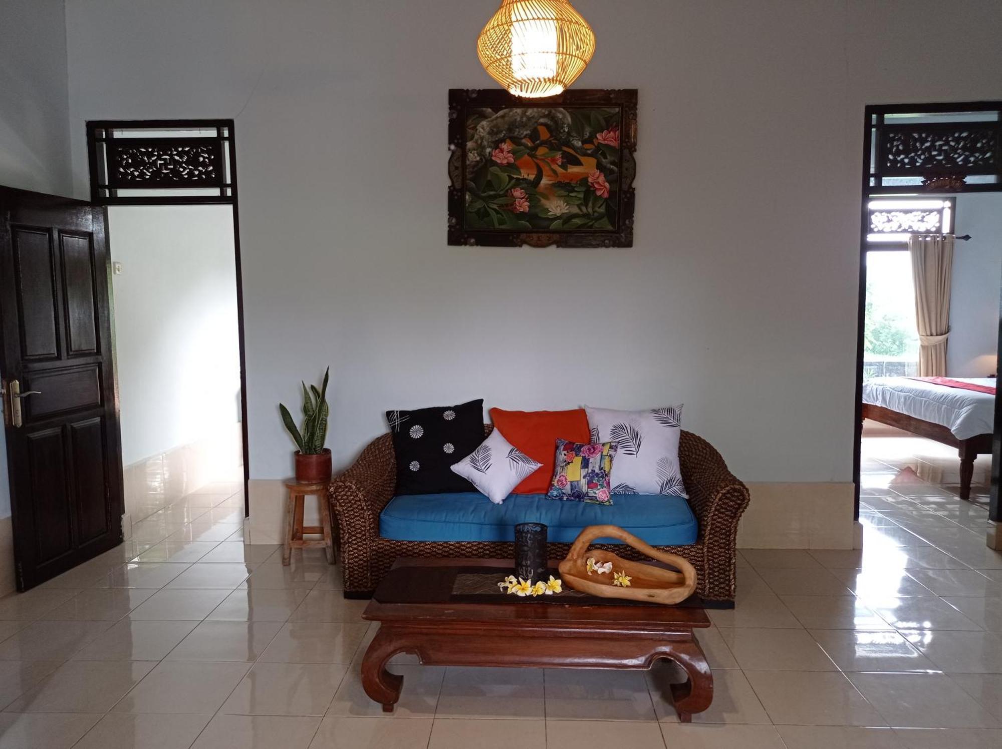 Khrisna Sunrise Homestay Tulamben Habitación foto