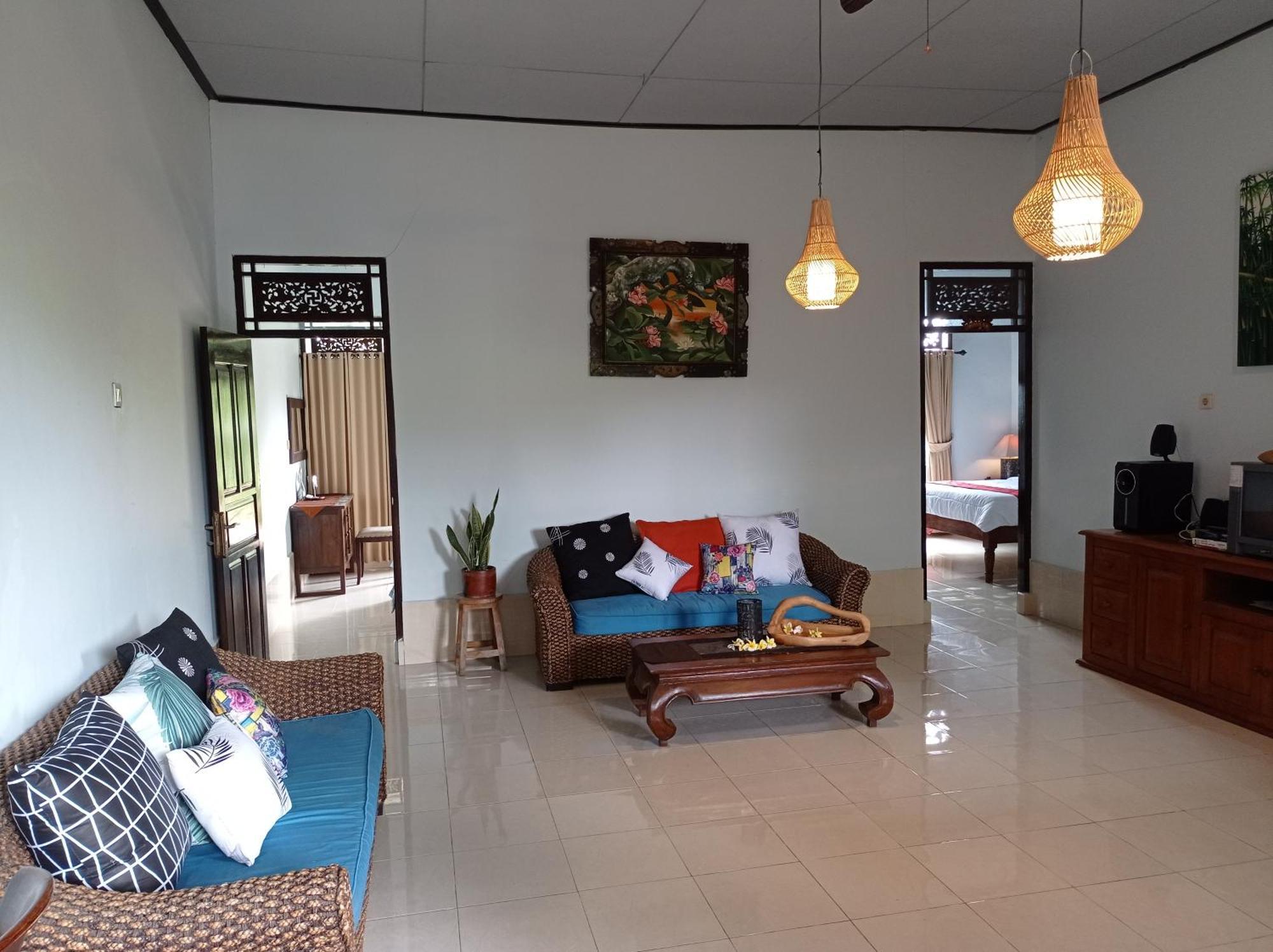 Khrisna Sunrise Homestay Tulamben Habitación foto
